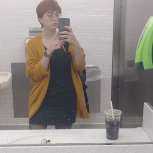 Meet your Posher, Riley